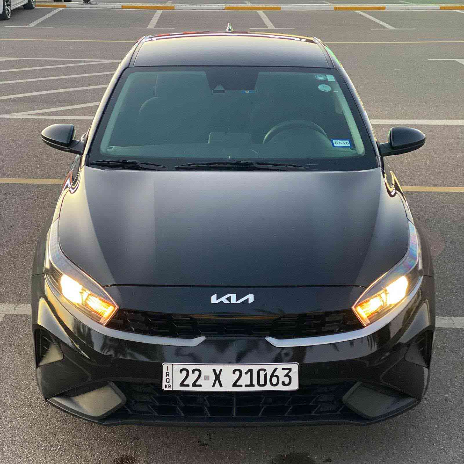 السلام عليكم : ( للبيع فقط )

كيا فورتي : موديل ( 2024 ) وارد امريكي

السعر : 156 ورقه 

موبايل : ***********1 
المنصور الداودي 
الغزاليه شارع مدير الامن  
ا———————————————

محرك : 2000 ( دوش ) 

السياره ماشيه : 28 الف 

فئة  : LX  ( لون اسود ) 

دخول وترقيم قبل يومين 

رقم اربيل وسنويتها الى سنة 2031

ا———————————————

مواصفات : 

سويج - شاشه ايباد _ كامره دواره- ويل كب - رادار امامي وجانبي وخلفي - اشاير بالمرايه الجانبيه - لايتات ليد 3 عدسات اصلي شركه -جميع ايرباكاتها سليمه- تحديد مسار - قياده اليه -4 انظمة قياده

ا———————————————

حادث السياره : 

قبغ الصندوق فقط  موضح بالصور 

ملاحظة : جتي من امريكا الجاملغ الامامي مرشوش كلير 

السياره جديده جدا بدون شخط ولا رصعه

وابيعلك الشرط السونار الرمادي, الأنبار
