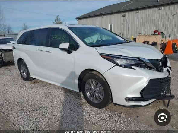 السلام عليكم سيينا 22 فول xLe تنته كشن جلد تدفئه كشن ومرايا وستيرن بيبان وجنطه كهرباء حساسات امامي خلفي مثبت سرعه وتحديد مسار رادارات مانع تصادم وتخم تاير وهواي بعد مواصفات السعر 300 رقم ***********
