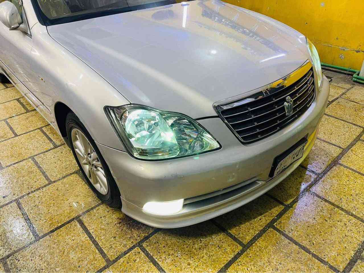 شاهينه  دكمتين رويال (للبيع فقط)
موديل 2004
مكينه 3500
كير جديد 
السياره كفاله عامه من صبغ وتبديل فقط بيه طخه بلباب وتكدر ترجعه بارد يعني ما مسويه 

مكفوله من الكص والأصوليات والعيوب الشرعيه

سياره بأسمنه كمرك مدفوع كامل والقرص واصل المرور مجرد تروح للمرور تدكله لوحات إنكليزي وتجي 

مكان السياره بابل-قضاء القاسم 

سعر 115$

***********
