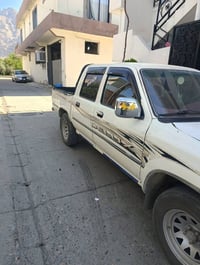 دیر ٢٠٠٦ • غاز • اطارات جديدة