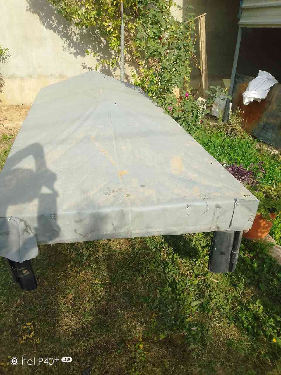 السلام عليكم عندي جنج ستوته للبيع السعر 90 العنوان كركوك منطقة 55 رقم الهاتف ***********
