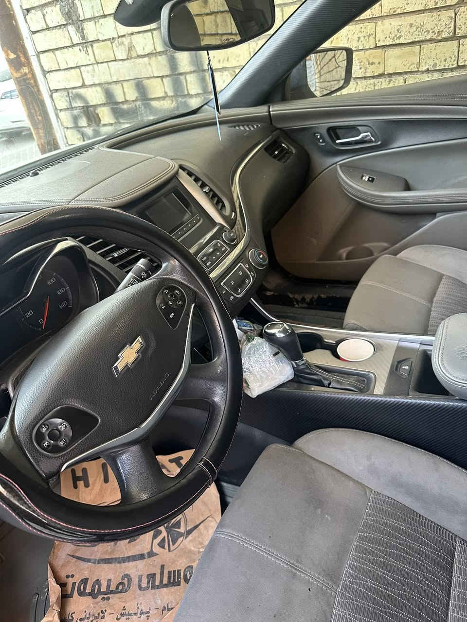 السلام عليكم
امبالا 2017 محرك 4سلندر 2500cc اقتصادي 

الضرر مبين بالصور بدون دواخل 

مواصفات عامه 

محرك مبدل حاويه 

صدر جديد 

تخم تاير جديد 

ارضية مغلفة

السيارة ع الفحص

السيارة باسمي تحويل فقط

السعر 110$ وبيها مجال 

بيع فقط 

موجود واتساب 

***********

الكراده خارج او حي الجهاد
