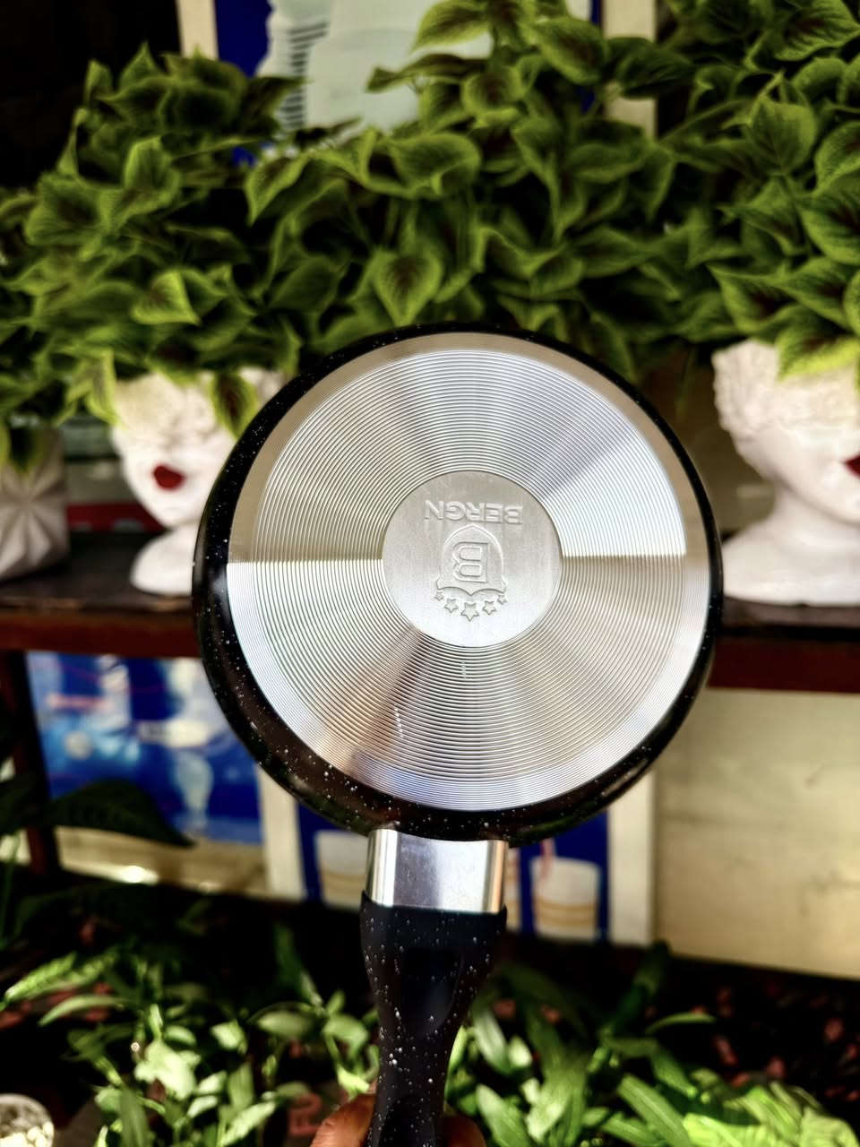 الأصلي فقط يمنه  كل الحجام متوفرة متوفر الان مجمع إسطنبول ارخص الأسعار خانقين مقابل معمل النسيج مجاور دلسوز البزاز لا يوجد توصيل


**إذا كنت صاحب هذا الإعلان وتريد حذفه لأي سبب، رجاءا أرسل رسالة إلى الدعم الفني**