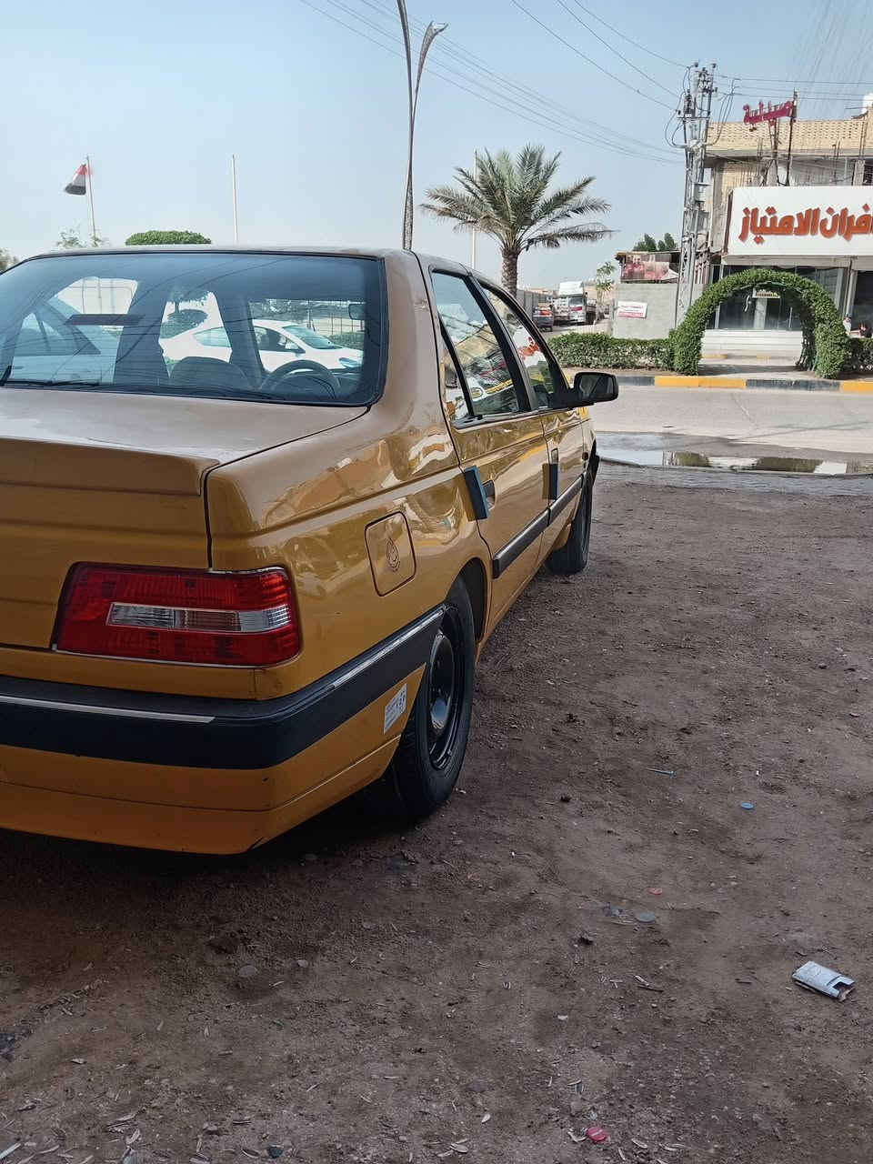 السلام عليكم بيجو أكد موديل   ٢٠١٦   سياره حلوه وجاهز مكينه كير تخم تاير بسمي السياره السعر  45  وبيها مجال ***********
