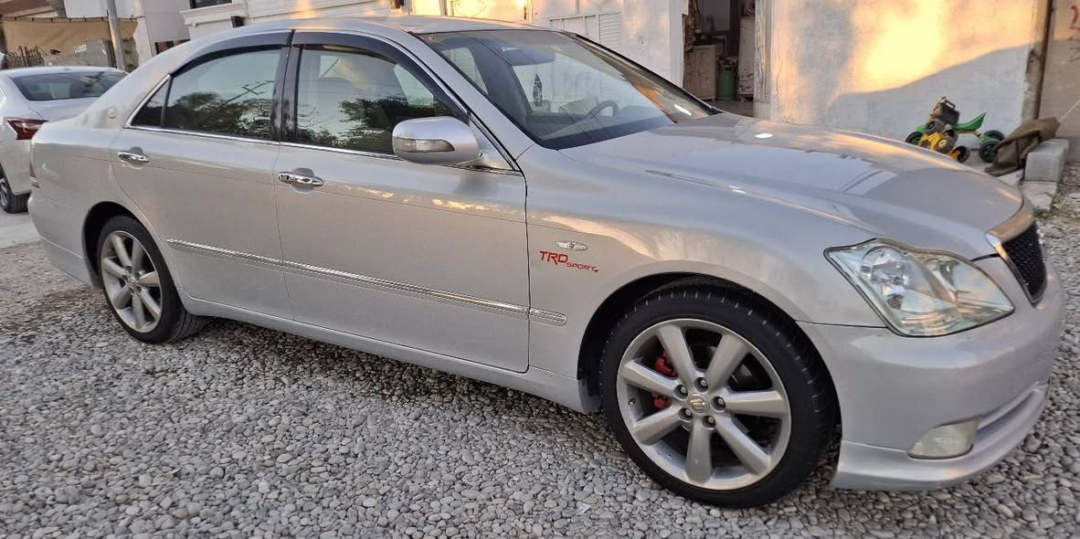 ٢٠٠٥ موس رؤيال بحرى ناو زةرد كودى بؤكراوة  مةكينة گيرگةورة ١ بارجةو بةلةيةك بؤياخ ئةوروبا بيجال و شوخت  سونةرم داناوة بيدوكةل ٢ دووگمة  مشت ليكسز سوكان حةيزةران ئاوينة ئيشارةت ويل دنگة ٤ تاية لوك كامل مسرةف كراوة كوشن سايق كراوة بةكارةبايى عكس كراوةتةوة كامل كونى گةرمى گيراوة بيتة قةو رةقة   هةمووگيانى بةشةرت هةموو شتيكم نوسيوة نرخ ٦٠ كةلاو توزيك مجال شوين كلار
***********
