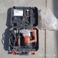 للبيع دريل همر مامستخدم شراي يراسلني يخابرني سعر ٥٥الف 07802854690