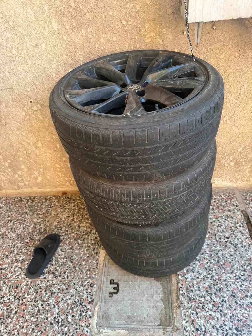 ويل كورلا اصلي حجم 18 امريكي سعره 300 الف
***********
