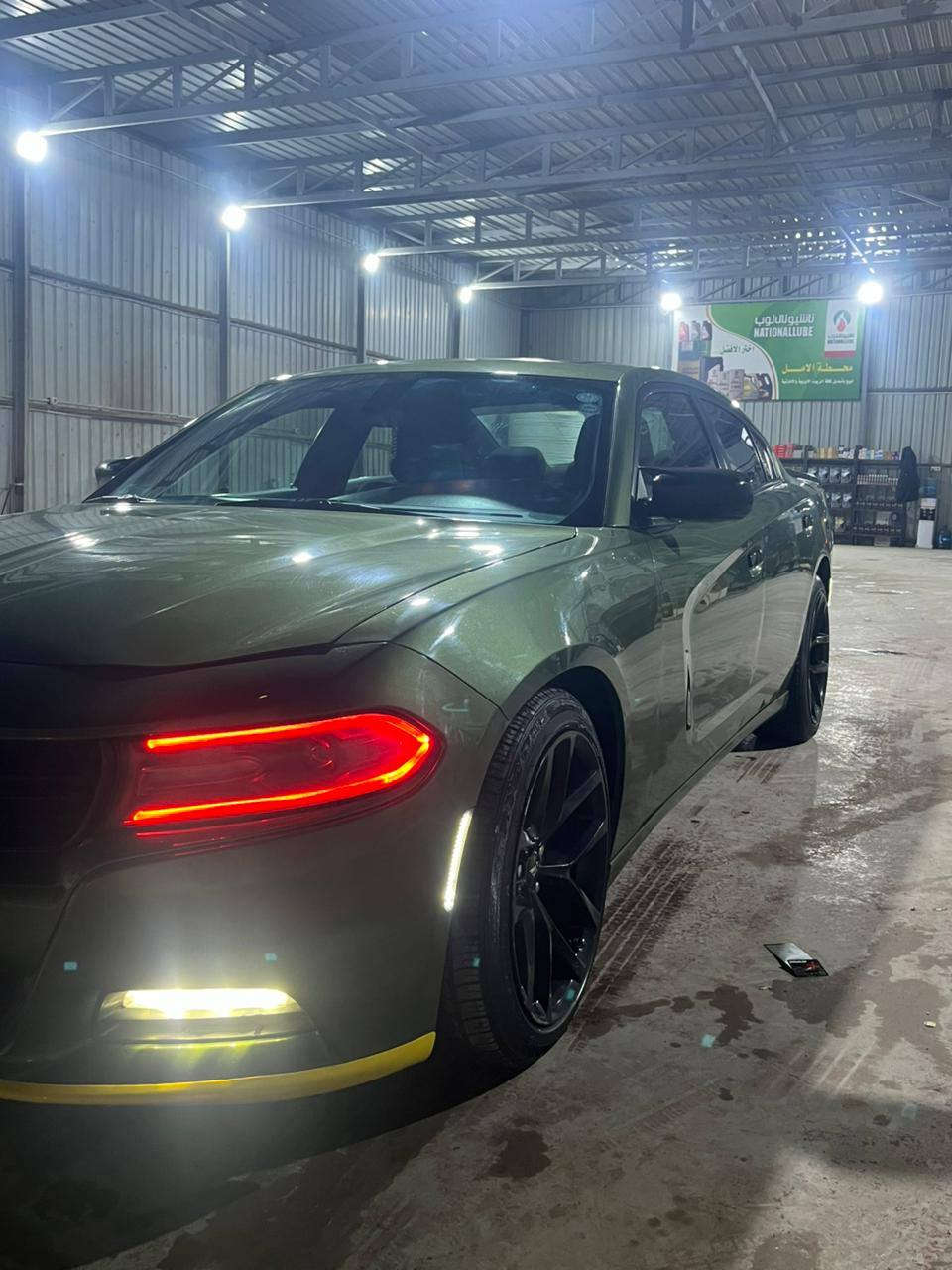 السلام عليكم جارجر sxtblns محرك 3600 فول واحد على واحد  موديل 2021 تو ويل ماشيه 92 الف فتحه كشنات كهربائيه شفتات ستيرن موصفات فول معروفه حادث جامغ سرقه  السعر 235 وبيه مجال رقم الهاتف ***********
