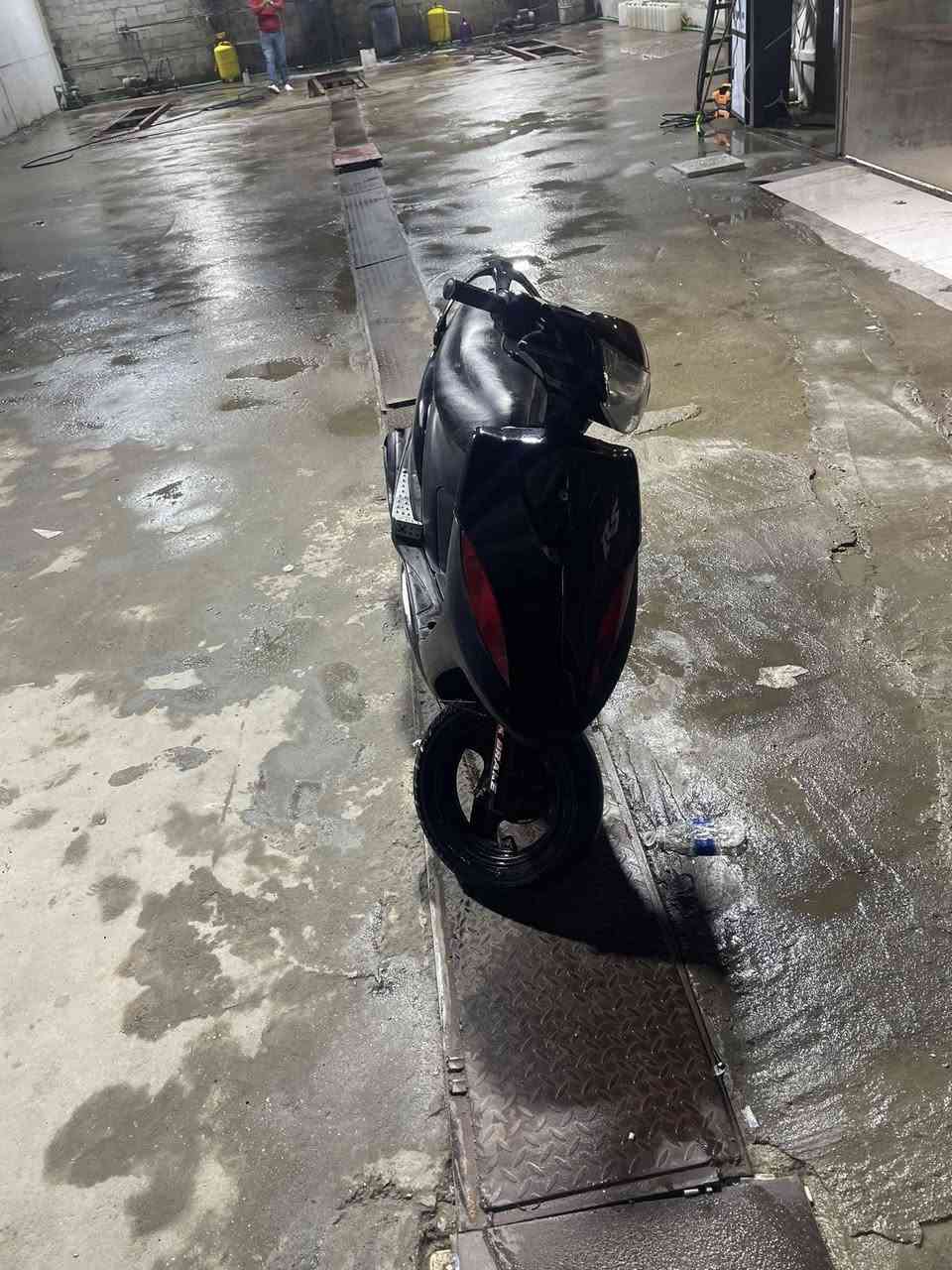 ‏سلام عليكم دراجة ماكس للبيع وش بلادية دراجة مفتوحة مقالب بغداد سيئة سعر 450 وبيها مجال 
دراجة كفالة عامة يا الله￼🖤***********
