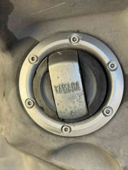 للبيع دراجه سكنس فحل مال رمبه ياباني الاصلي قبق البانزين نفخ ستان كهربائي نوزل خطين  محرك بلادي برغي مملعوب بيه كهربائيات كلها شغاله وراقها كامله أوي نقص مابيها السعر (750》الف العنوان بغداد الكرخ الاتصال على الرقم ***********
