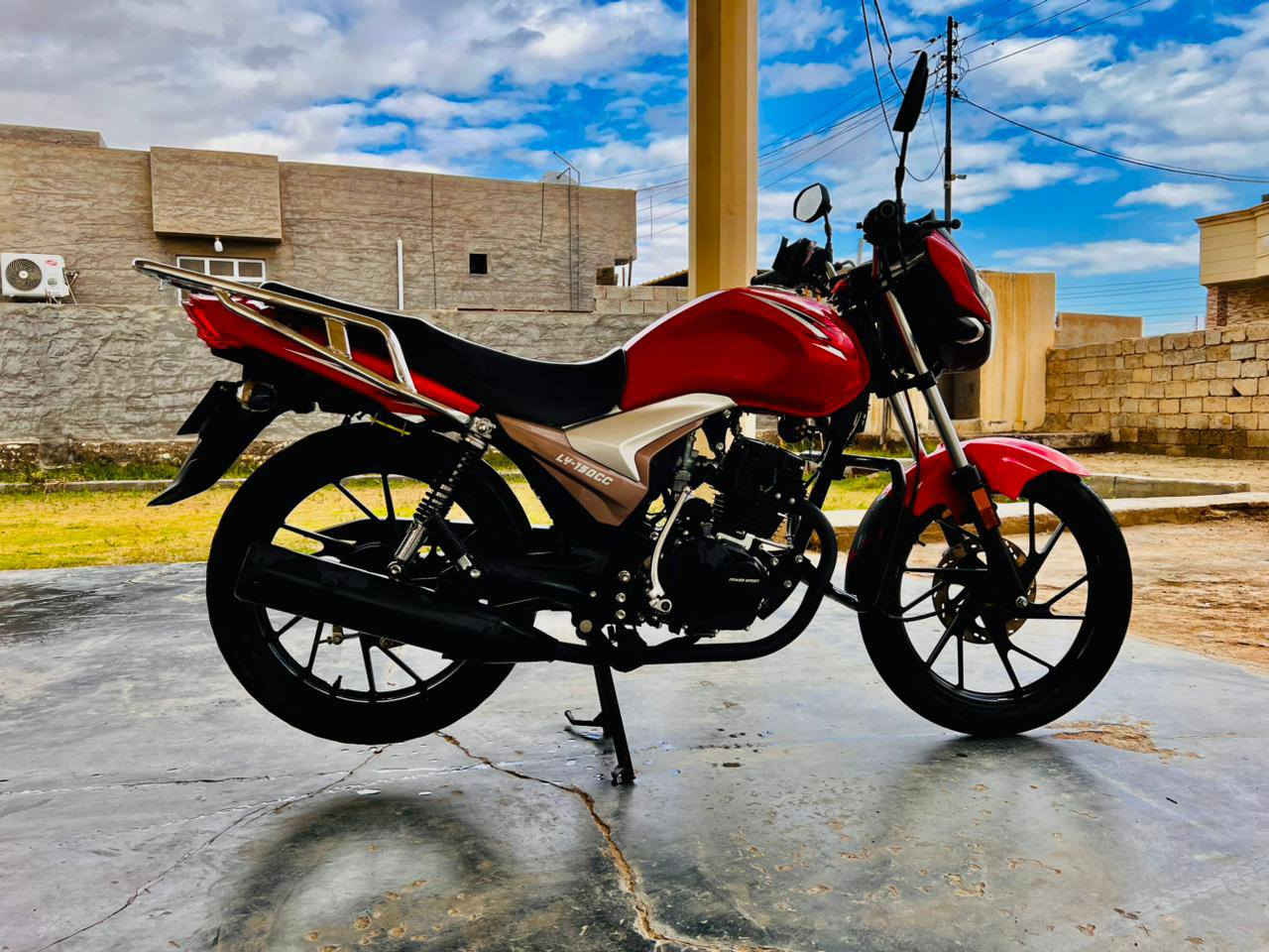 ماطور سايم كوت موديل 2025.  مكاني الرمادي جزيره البعلي الجاسم لسعر 850 تواصل ***********
