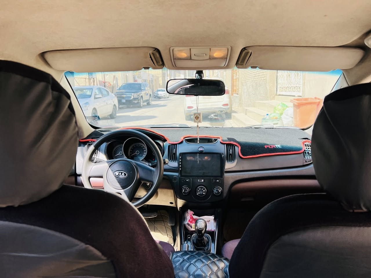 سيراتو 2012 رقم نجف انكليزي
كفاله كير + محرك + تبريد
بيها صبغ قبق جنطه بدون ضربه وسونارها موجود وبارد بالبنيد واضح بالصوره
السعر /١٠٥
للبيع او المراوس
للاستفسار /***********
