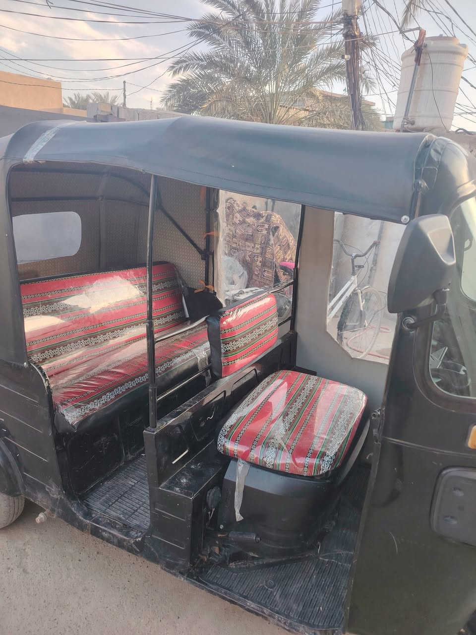 تكتك للبيع مرقمه كامله تحويل ثاني يوم السعر ٦مليون ***********
