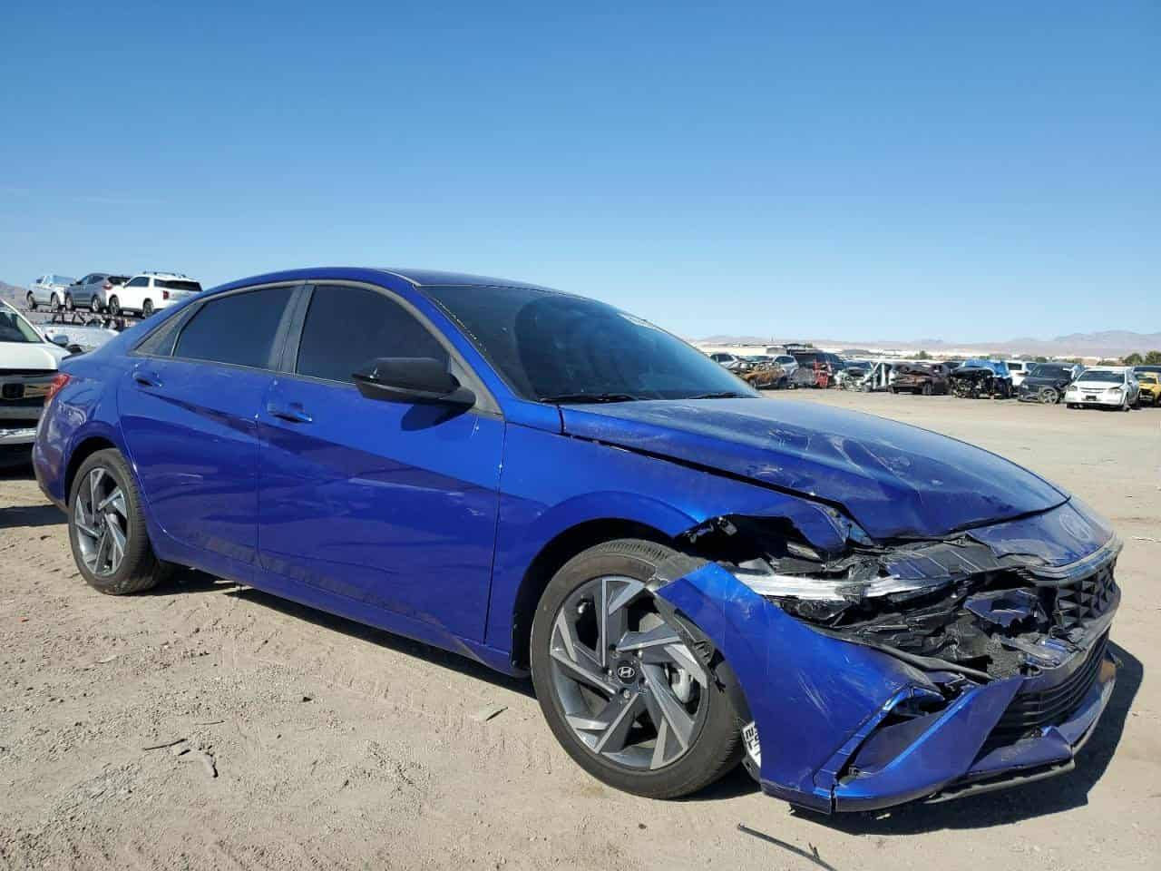 النترا 2025 ماشيه 9 الف حادث خفيف بصمة تشغيل وابواب تشغيل عن بعد تبريد شاشه مثبت سرعه حساس اطارات ويلكب كروم تحكم جهتين كاميرا دواره توقف ذاتي رادارات امامي وخلفي يمنه ويسره تحديد مسار نقطه عمياء محرك 2000 دوش لد امامي وخلفي ويل كب كروم داخل رصاصي السيارة موجوده بالمنطقه الحره تدخل بكتاب شهداء او حره
***********
