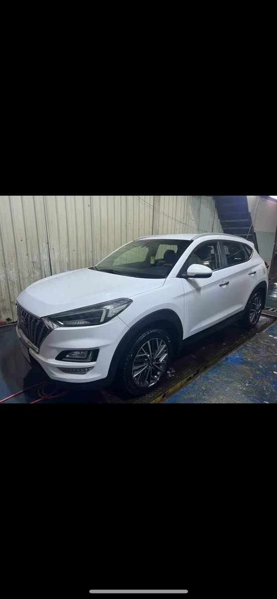 مكلف بنشره توسان خليجي موديل 2020
مكان بغداد 

‭0771 205 8964‬
