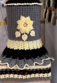 جلسة حياكة • قطعة فنية • ألوان حسب الطلب