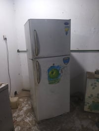 للبيع ثلاجه نظيفه تجميد فول للاستفسار  ٠٧٨٣١٨٥٨١٠٩