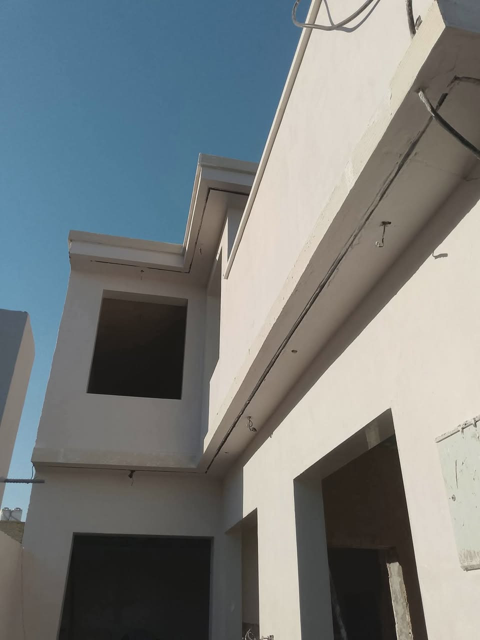 خلفة البخ سمنت جص بورك واجهات كوبلا تقطيع وجهات حسب الطلب مع وجود كادر باسعار مناسبة ***********
