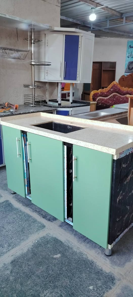 معرض القزويني الاثاث المستعمل والجديد بأسعار مناسبة العنوان البدير شارع جامع ال حجي رشيد القريشي مجاور جملة جاسم البولاني
*********** سيد ستار القزويني/وتساب 
*********** سيدكرار القزويني /وتساب
