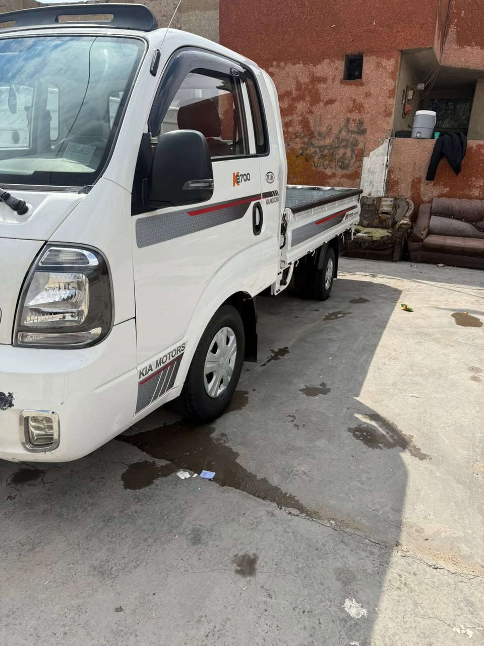 سلام عليكم كيا مديل 2021 سيره جديده ماشيه 78 الف رقم واسط جديد تحويل ثاني يوم سياره مكفوله كفاله   مكان بارد بسيط اقل الشبر سياره جديده كير مكينه مكفولات  العنوان رفاق البلديات 
السعر 135 وبيها مجال 
الهاتف ***********
