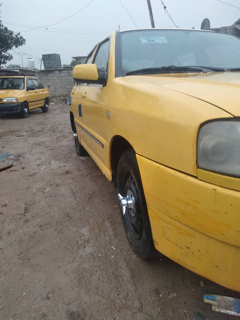 للبيع شيري موديل ١١رقم بغداد احمر سنويه عضم عاج مستمسكات راعيها موجوده سياره حلوه مكينه بيها بخار كير جديد صدر جديد السعر ١٣وبيها مجال العنوان بغداد الستفسار على رقم ***********
