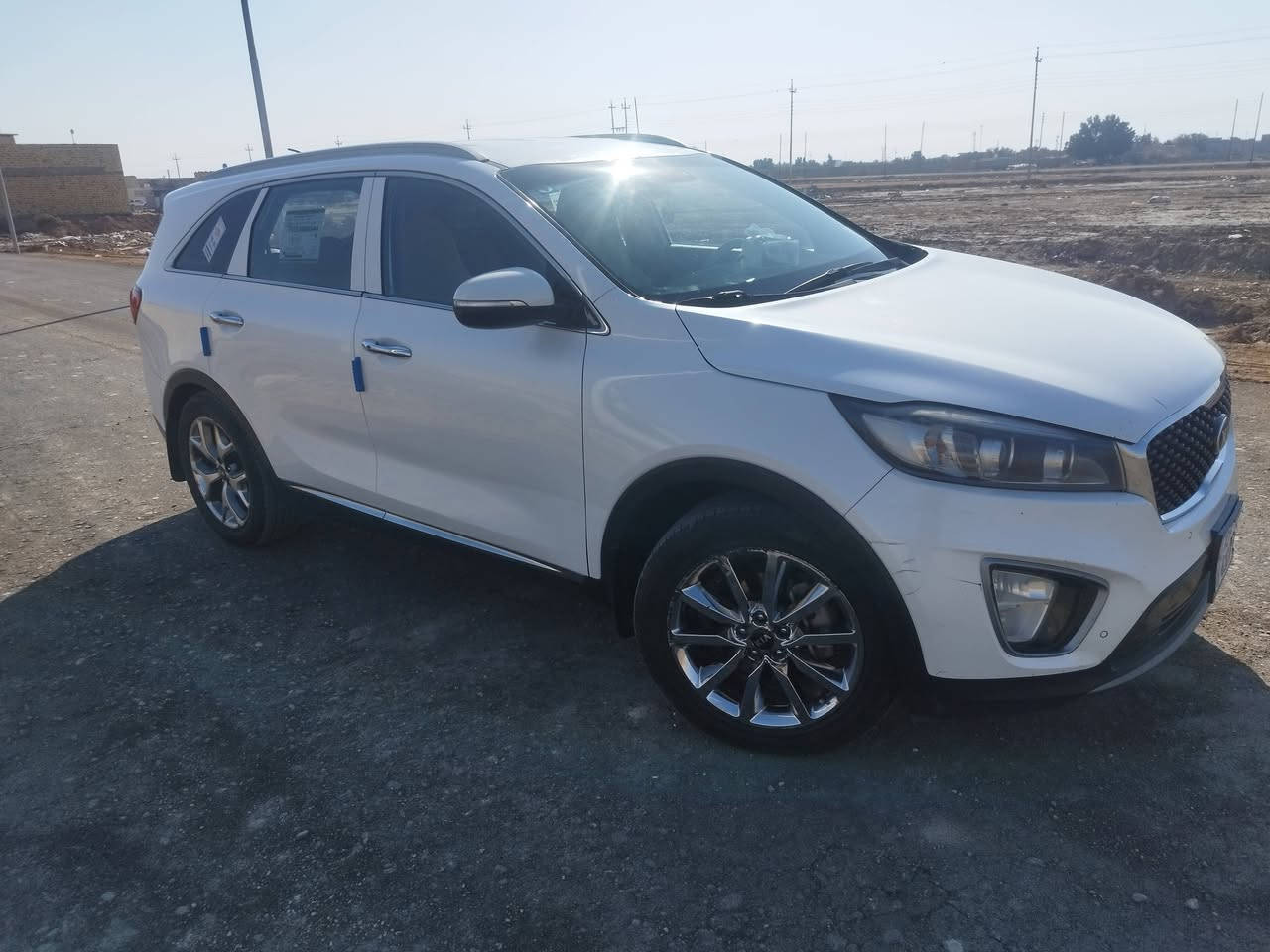 سورنتو خليجي موديل ١٦ كفاله عامه اربع سلندر
فول ماعدا البانوراما سبع راكب ثلاث قطع تبريد
سنويه ٢٧ مكان السياره واصط الكوت  السعر 200 وبيها
مجال بصيط ***********
