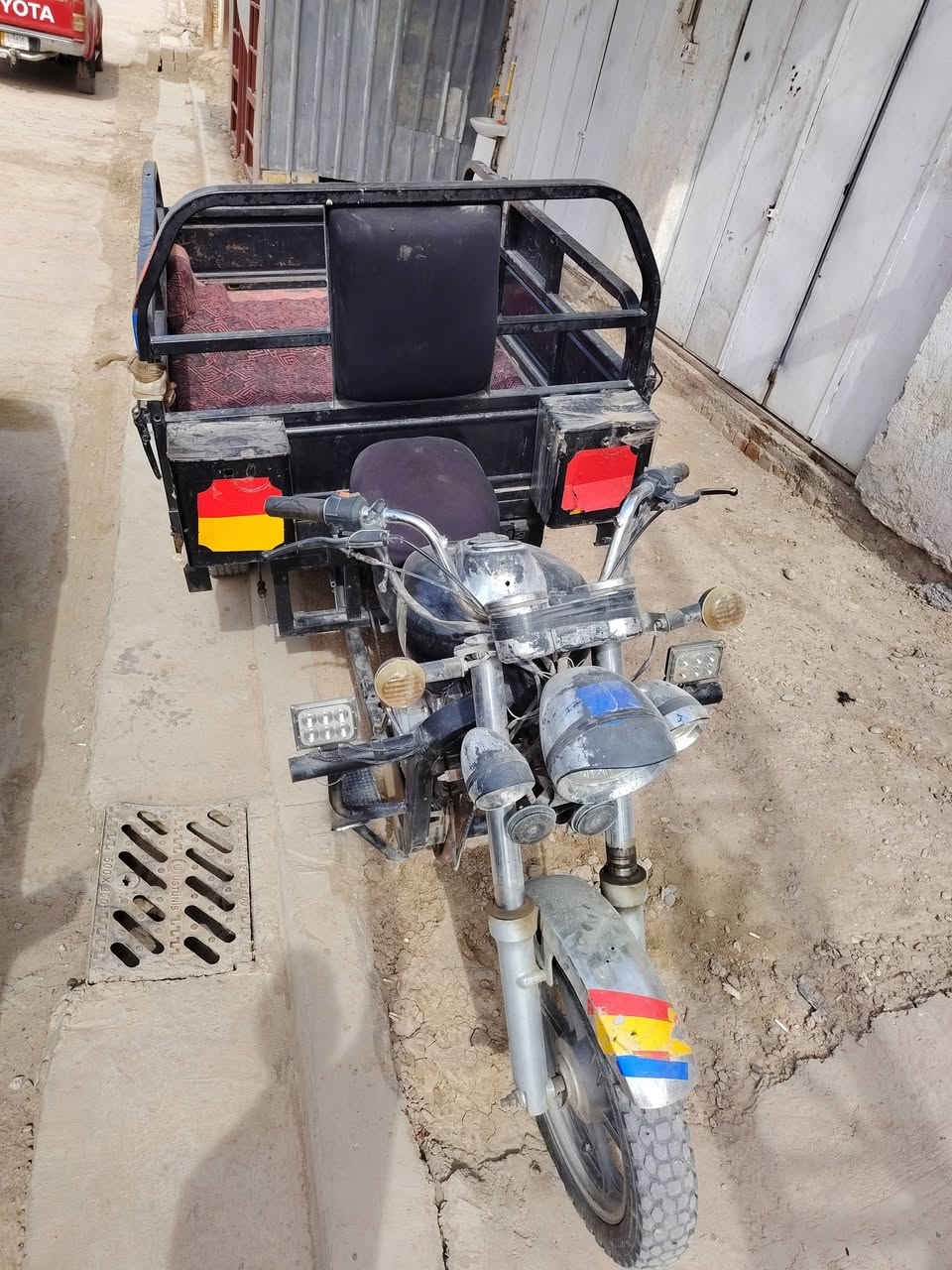 للبيع 

***********
