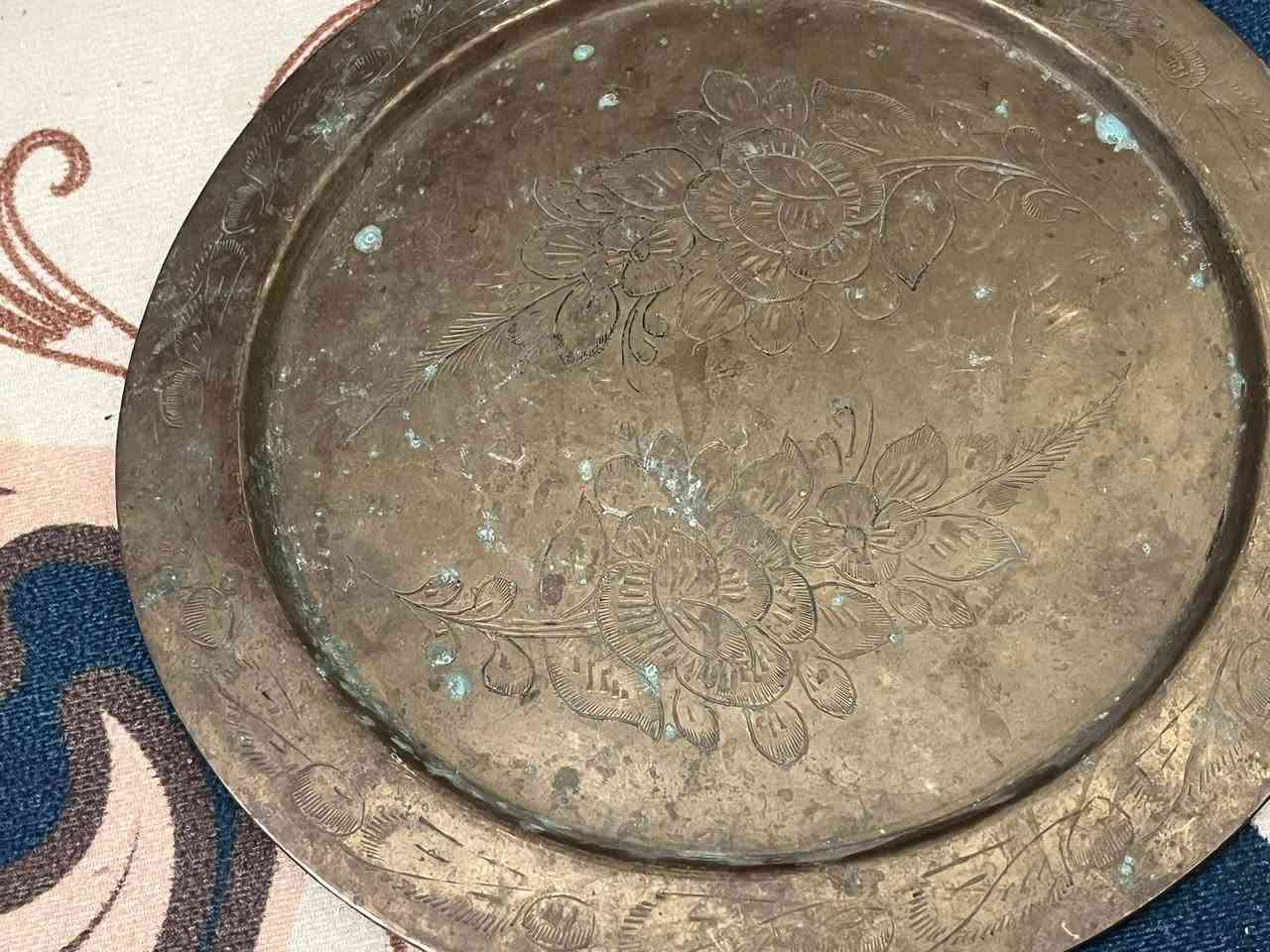 تعاليق حائط وحده اسلامي نحاس انتيك مرسم يدوي عدد 2 مقاس قطرهم 30 سم العرض على القطعتين 20 دينار ) 0798103434 )(يتوفر خدمه التوصيل لا جميع المحافظات)


**إذا كنت صاحب هذا الإعلان وتريد حذفه لأي سبب، رجاءا أرسل رسالة إلى الدعم الفني**
