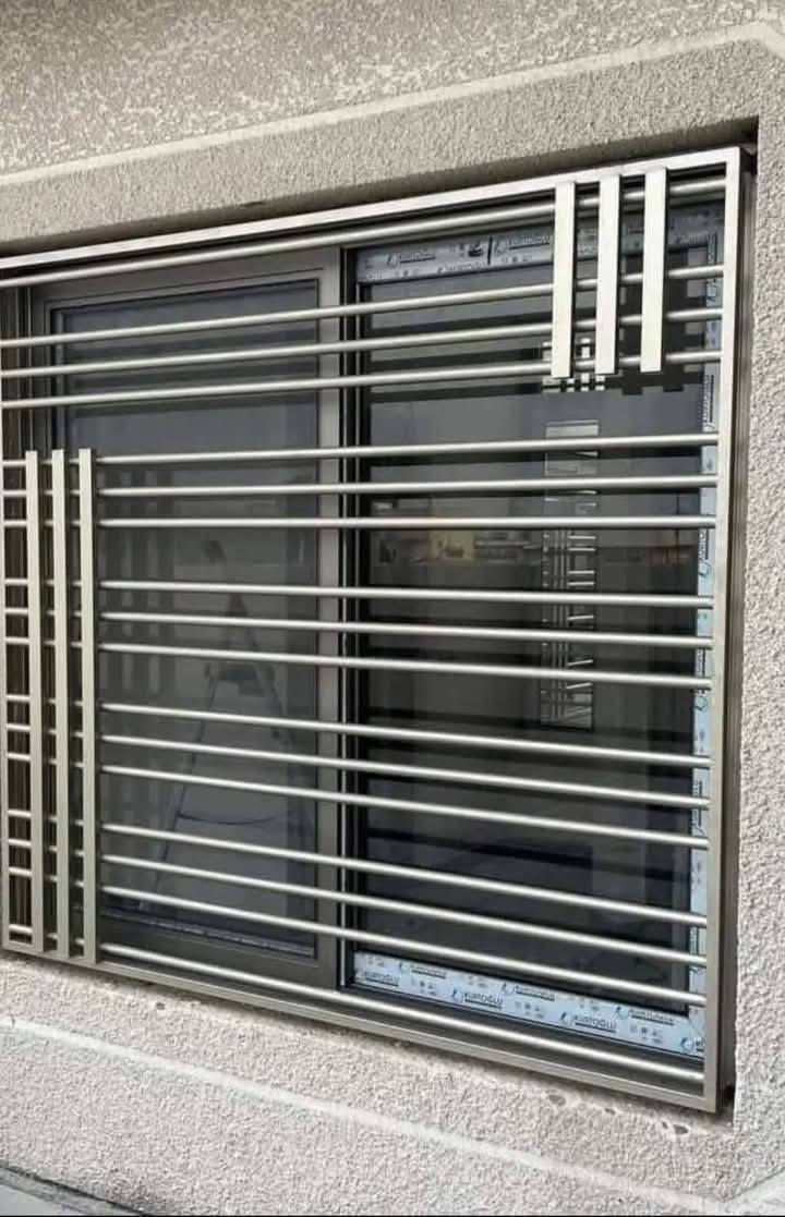 يحيى الحداد ***********
