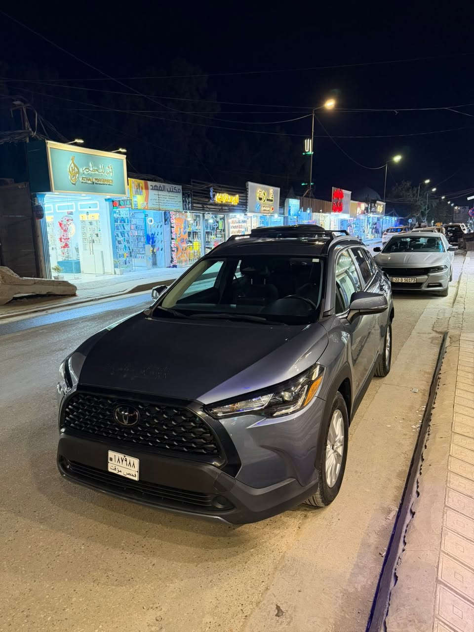 بسم الله الرحمن الرحيم
السلام عليكم 
تيوتا كروس 2024 وارد امريكي بانزين 
فول مواصفات 
فتحة سقف 
رادار امامي 
كروس كونترول 
رادار جوانب ورادار خلفي 
اوتو هولد 
اوتو انجن 
شاحن هاتف لاسلكي 
كاربلي + اندرويد اوتو 
لايت زينون بلادي 
عداد المسافة 47 الف كيلو متر 
السيارة دخول جديد حادث كلش خفيف فقط اقل شبر بالجاملغ الامامي صبغ موجود بالصور 
ايرباك فقط بردة 
السياره بدون رقم منفيس باسمي تحويل ثاني يوم تترقم جميع المحافظات عدا الشمال 
السعر 166 بيها مجال بسيط جداً 
للاستفسار 
***********
