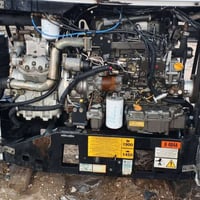 200 قايش عريض اوربي نظافه فول جديد  07511077039