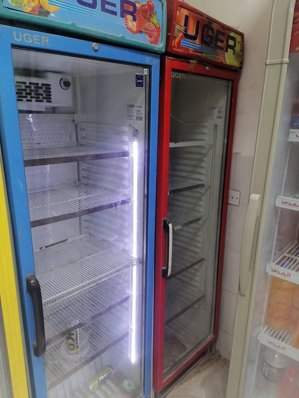 سلام عليكم ورحمة الله وبركاته سفينات وبرادات ورفوف  ومجمدات ***********. ***********
