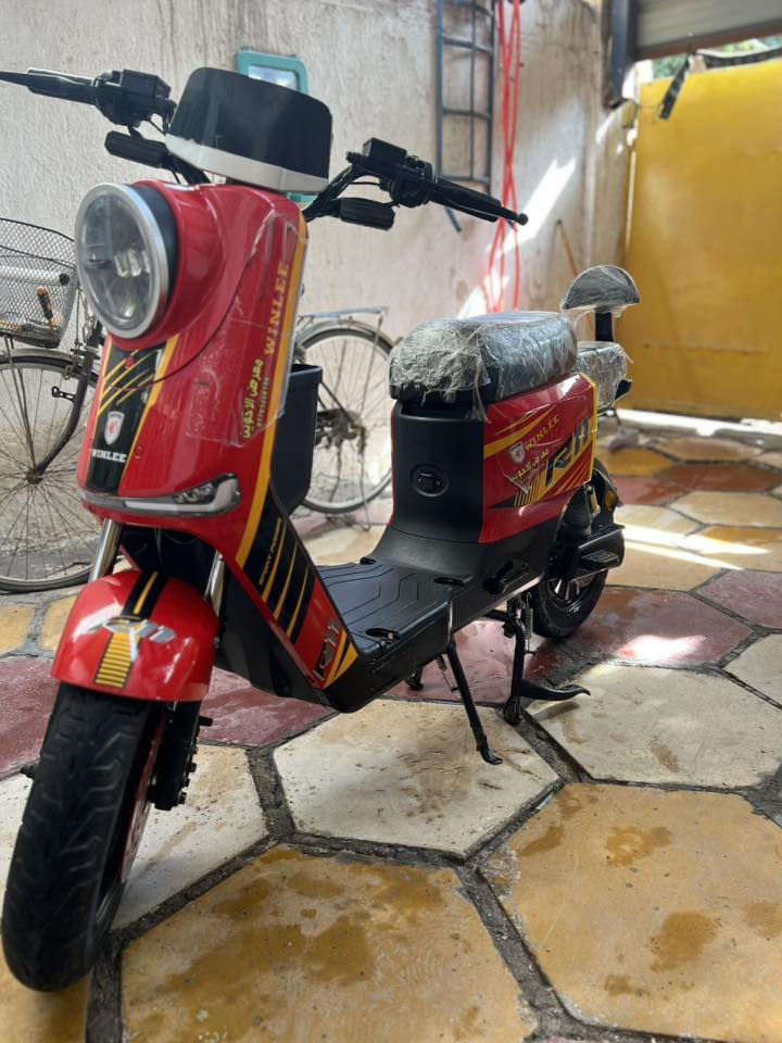 دراجة r11 نضيفة
الدراجة بدون اي نقص 

بطاريات 32 امبير نص عمر

دبل سويج ودبل بصمة مع كارت التشغيل

السعر 465 وبيها مجال بسيط

لتواصل ***********
