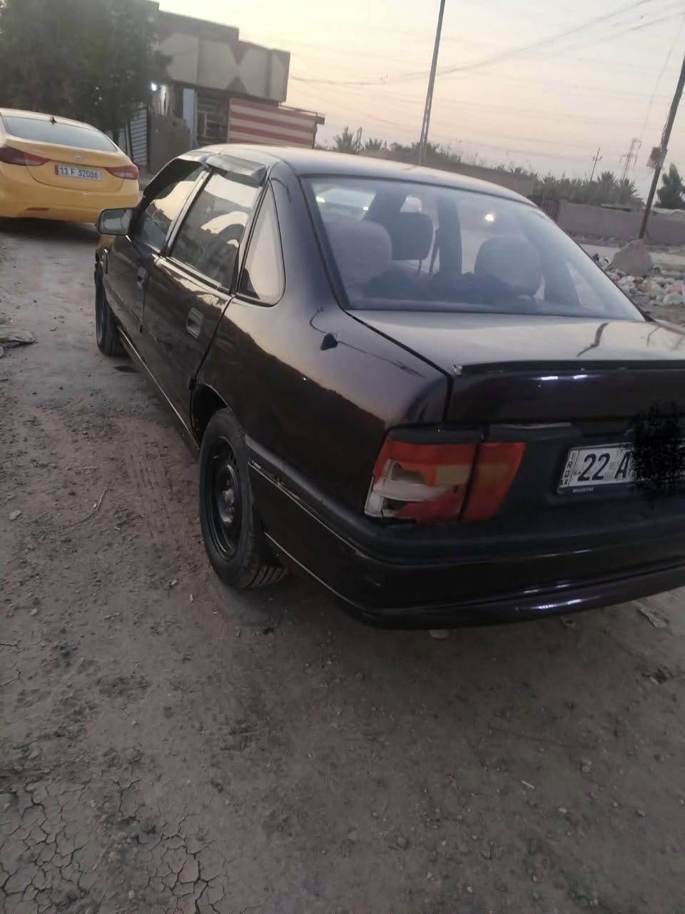 السلام عليكم ورحمة الله وبركاته.   اوبل فكترا 18 رقم اربيل دولي السياره نضيفه وجاهزه محرك وكير وحداديه وتخم تاير السياره مكانها بالحله وراعيها بالحله ثاني يوم يداور السعر 35 وبيها مجال بسيط                                      رقم الهاتف ***********
