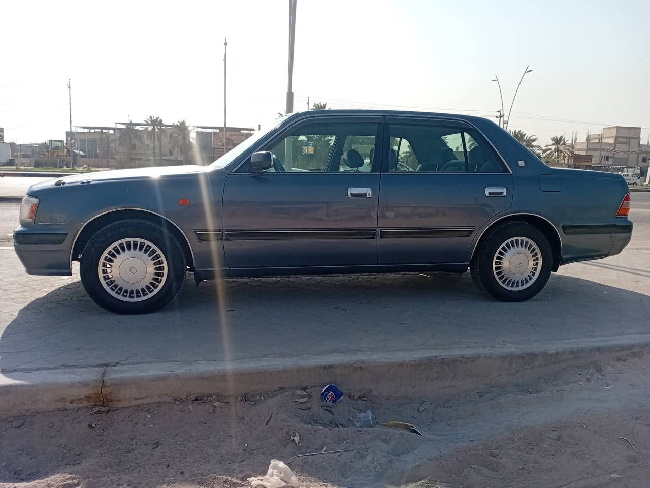 سياره راس ثور تكم ابتر  موديل 2000مكفوله من ضربه بيه صبغ(***********)
