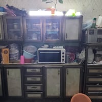 كاونتر مرمر نضيف جدا لا كسر ولا خياس ولا شي 5 قطع الاستفسار/ 077143137...