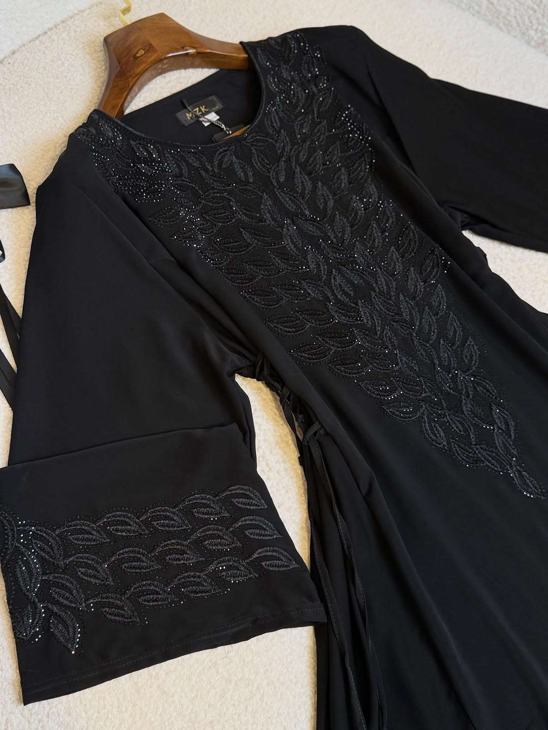 الـسعـر30الـف🖤🎵

للحجز و الاستفسار التواصل على الأرقام واتس اب 
***********
***********
***********
***********

توصيل بغداد  5000
توصيل محافظات  5000

