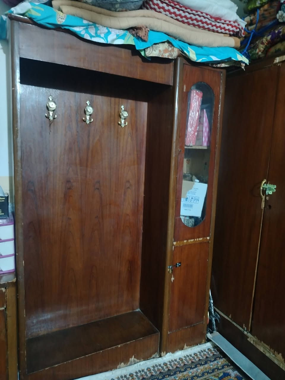 غرفه صاج قوي فقط كنتور 6بيبان وزاويه وميز تواليت السعر 250وبيه مجال الأستفسار خاص


**إذا كنت صاحب هذا الإعلان وتريد حذفه لأي سبب، رجاءا أرسل رسالة إلى الدعم الفني**