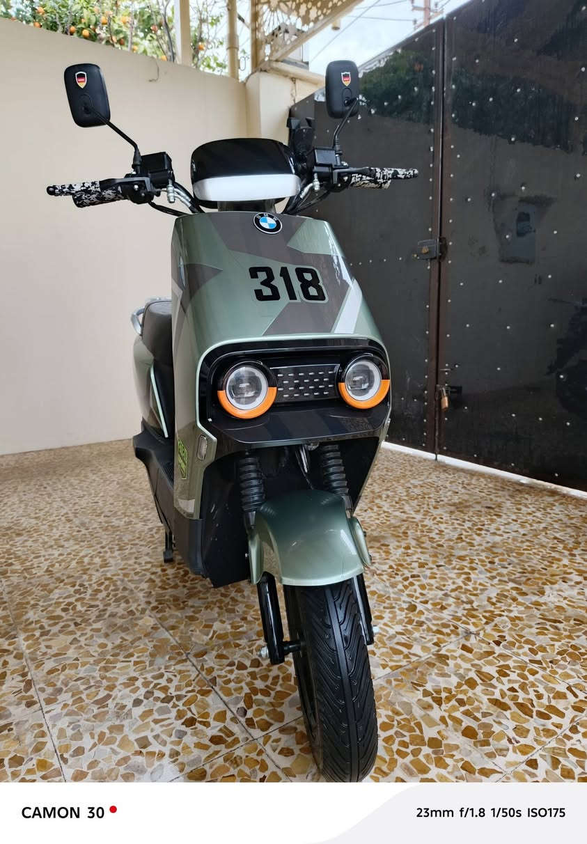 السلام عليكم للبيع ماطور شحن 🔋⚡٣١٨ فول نضافه كلو شغال مابي ولا عطل مثبت سرعه اشاير رباعي رجو للخلف نضام ال R استخدام شخصي مأخوذ جديد بل كارتون شرط الفحص كهربائيات كلها شغاله صندوق موجود بس اني لاغي شاحنه الأصلية لد أمامي عالي ناصي بريكات ورآه وكدام دهن دسكات السعر ٦٥٠ ألف وبي مجال شراي تعال خاص أو اتصل 🗣📲📞 *********** موجود بل موصل الأيسر 👋
