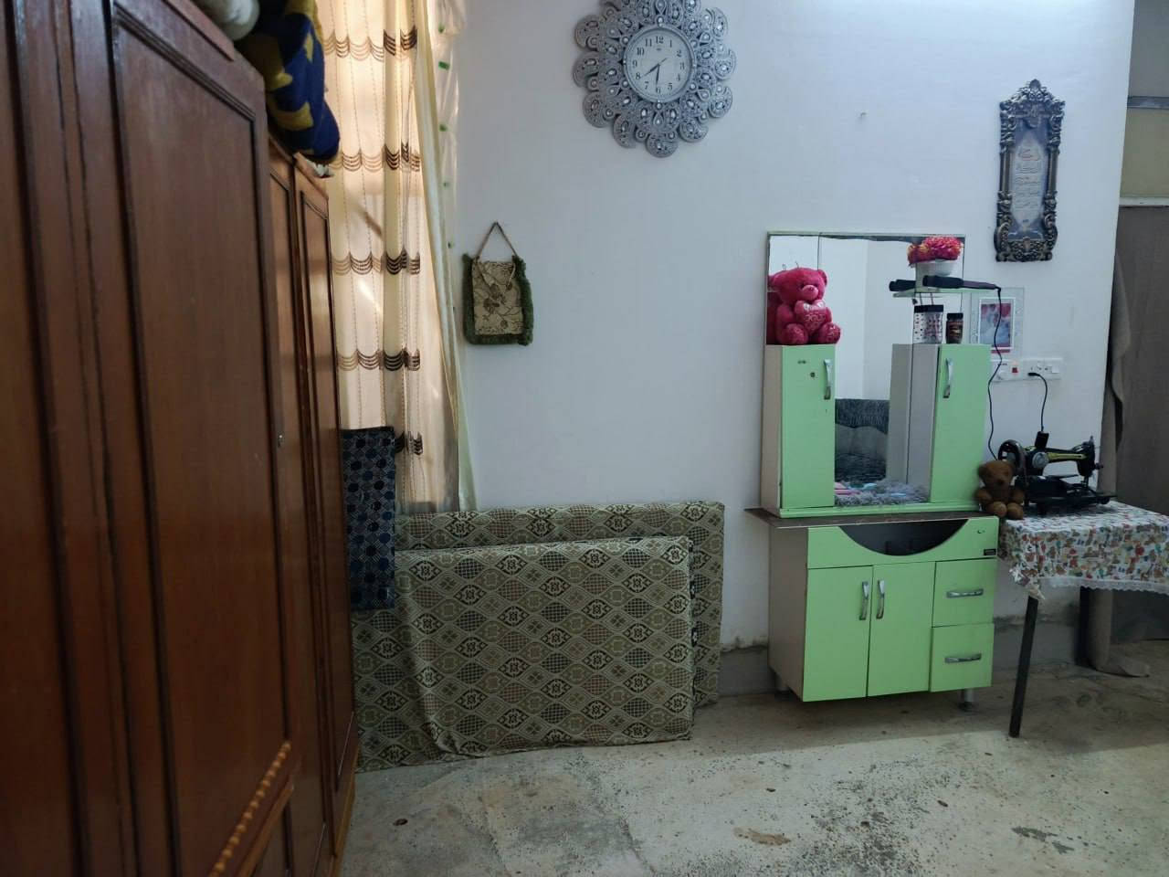 متوفر بيت 100متر ملك صرف باني بي غرفه نوم هول مشتملات سقف صندويج ملبوخ داخل خارج سعرو مناسب
30بي مجال تأسيس كهرباء مجاري كامل بيت مسكون تسليم فوري ***********
رقم قطعه 12/32مقاطعه
مقاطعه قولان تبه
