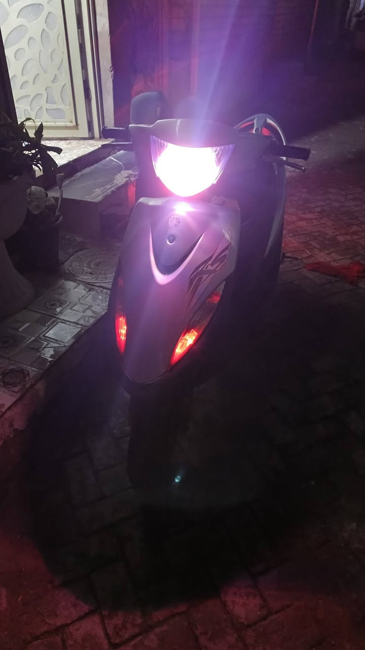 سلام دراجه ماكس عدله صارلها4 شهر من منزلها رمبه كفرات ختم واحد سلف نكره وحده هندر كهرييات دمام وياها دراجه خير من الله مكاني بغداد مدينه الصدر ***********
