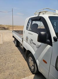كيا ٣٠٠٠ • موديل ٢٠٠٤ • محرك ينقص