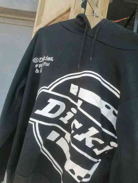 هودي شبابي بسعر 5000دينار
العنوان.. حي الطين فرع اسواق علي محلات السيد علي القوشجي
محل عبدالمهيمن البياتي لبيع البالات
موبايل ***********
