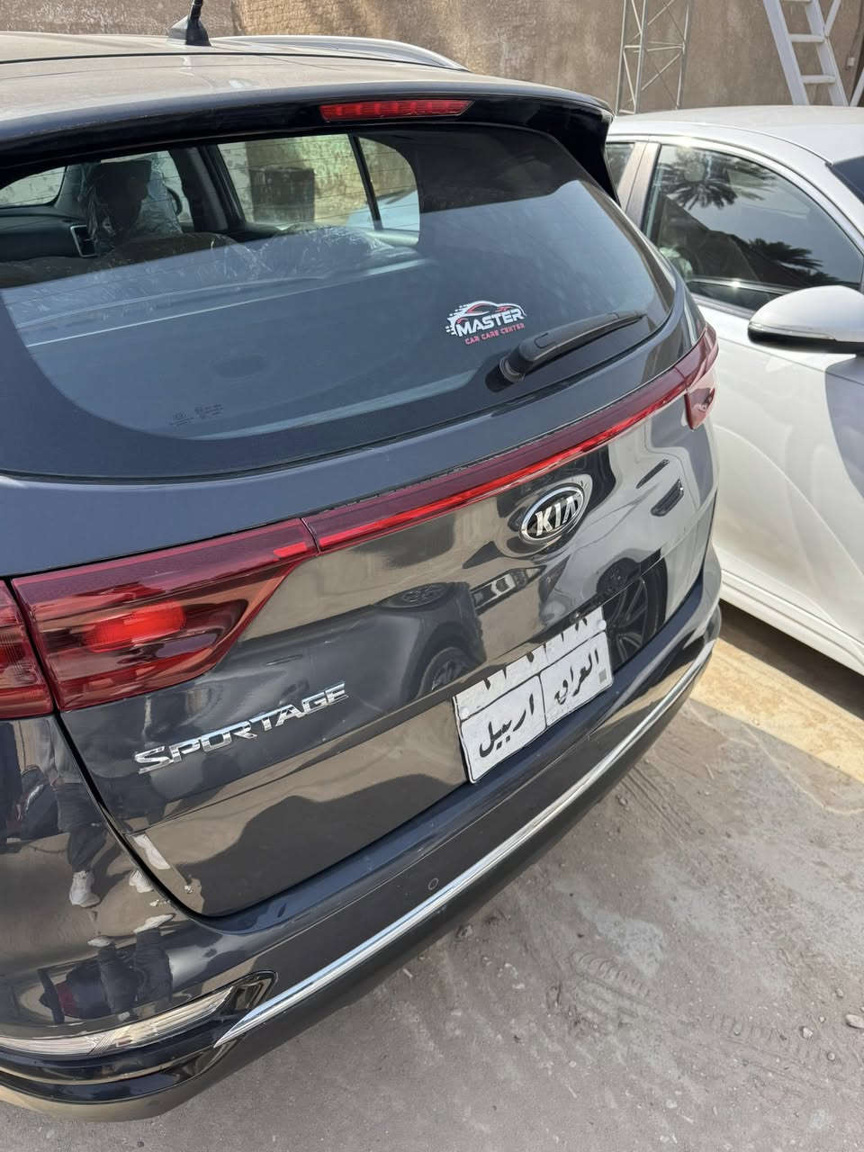 سلام عليكم كيا سبورتج موديل 2019 خليجي مكفوله من الصبغ والتبديل بيه بارد قليل بدايه البنيد مكينه كير مامفتوحه لون سمنتي جاهزه سنويه جديده تريد وكاله تريد تحويل مكاني بابل 
السعر 175 
***********
