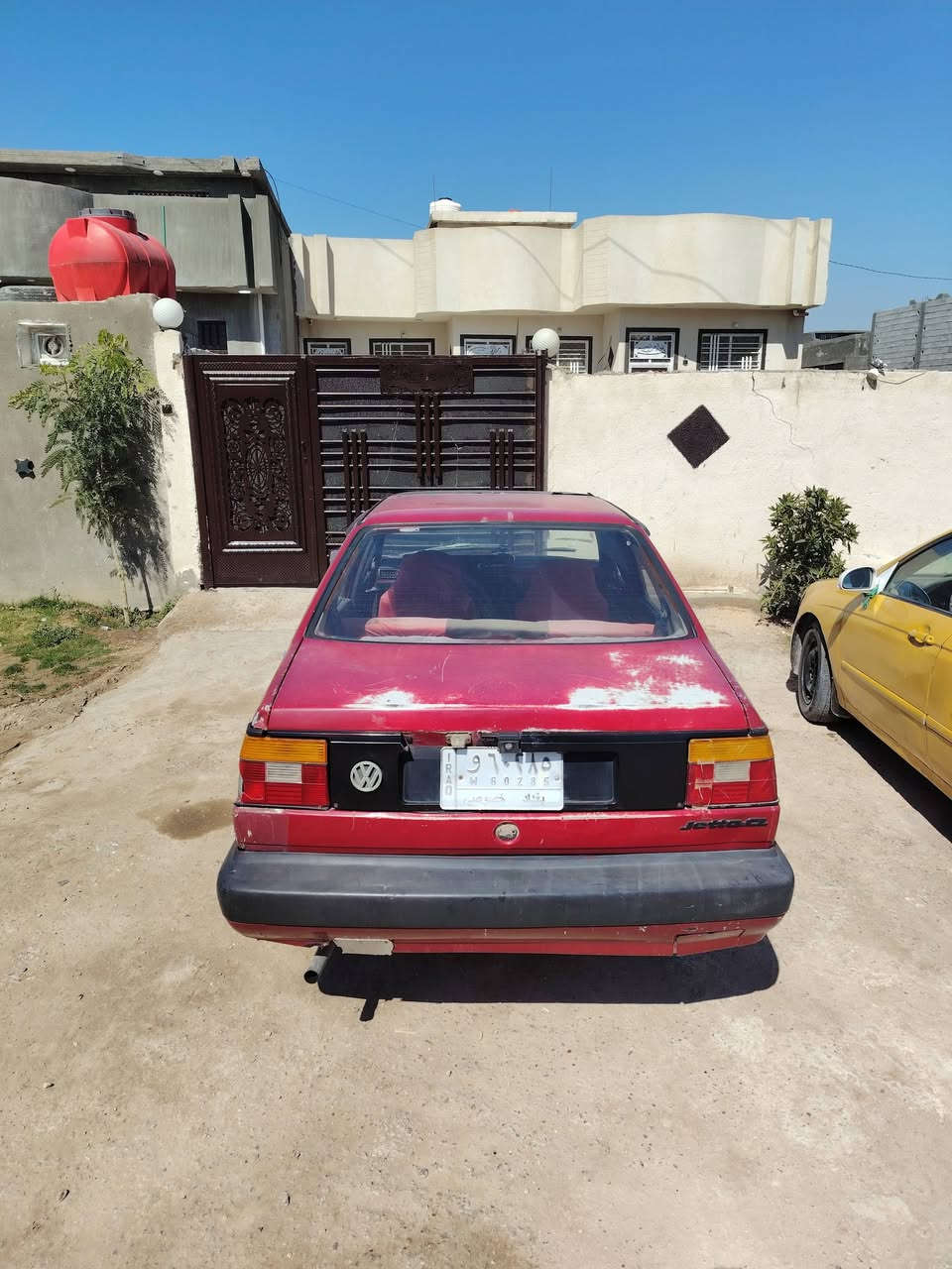 كولف جيتيا موديل 1991مكفوله محرك 1800كير اوتاماتيك رقم بغداد مكان بابل ***********
