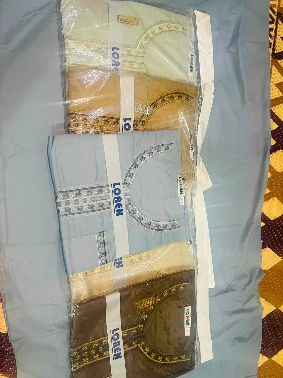 متوفر كلبيات رجالية (ماركة LOREN) خامة
ممتازة
ومريحة جداً، مثل ما موضح بالصور
الألوان المتوفرة: [, مثلاً: سمائي، جوزي, فستقي، عسلي.
ابيجي]
القياسات: [62-60-58-56]
السعر: [6000] دينار. • جمله او مفرد
التوصيل: متوفر توصيل بغداد ولكافة المحافظات 5000
للحجز أو الاستفسار، يرجى مراسلة الصفحة (خاص) أو الاتصال على الرقم: [***********].
