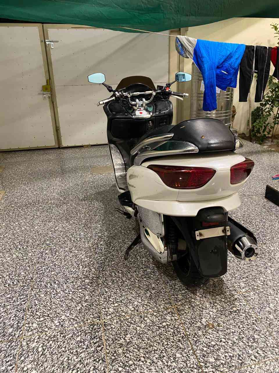 دراجه فورزه صفر 8 للبيع 
مديل 2007
رقم وسنويه تحويل ثاني يوم 
سعر دراجه 20$ بيها مجال 
مكان دراجه بعقوبه 
دراجه كلشي شغال مابيها اي نقص 
مكفوله من تنقيص وتبخير محرك كفاله ما مفتوح بي برغي 
***********
