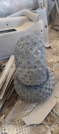 تايرات رباعية • بولارايس • حجم ٨