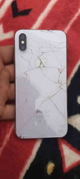 السلام عليكم جهاز ايفون إكس للبيع السعر 90قفل مكاني سماوه جهاز نضيف وحلو بطاريه 100بس وايفاي ميشتغل وبلاتوث هم تكدر تسويهن رقمي (***********)

