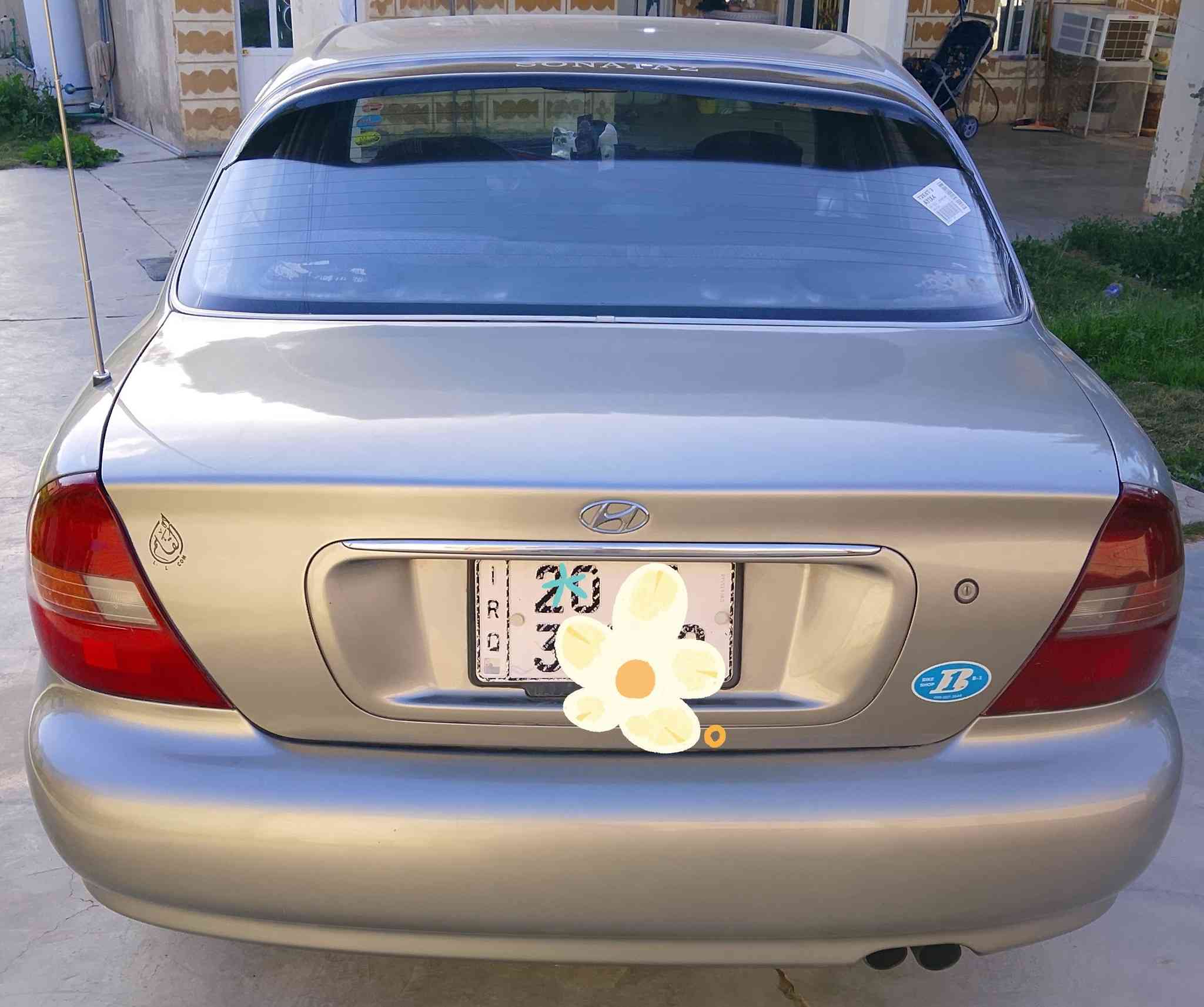 السلام عليكم.
سوناتا 3 موديل 99 
رقم ديالى انكليزي بأسمي 
مصبوغه عام للجماليه 
سياره جاهزه مناقصهه شي 
للبيع او مراوس بأحدث 
مكانهه محافظه ديالى. قضاء المنصوريه 
السعر والأستفسار اتصال على الرقم ***********
